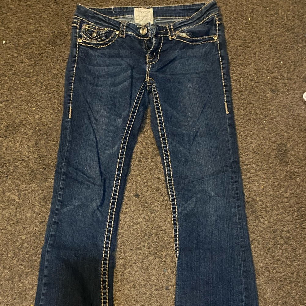 Jeans, barely worn, fit to size and great for party’s hehe